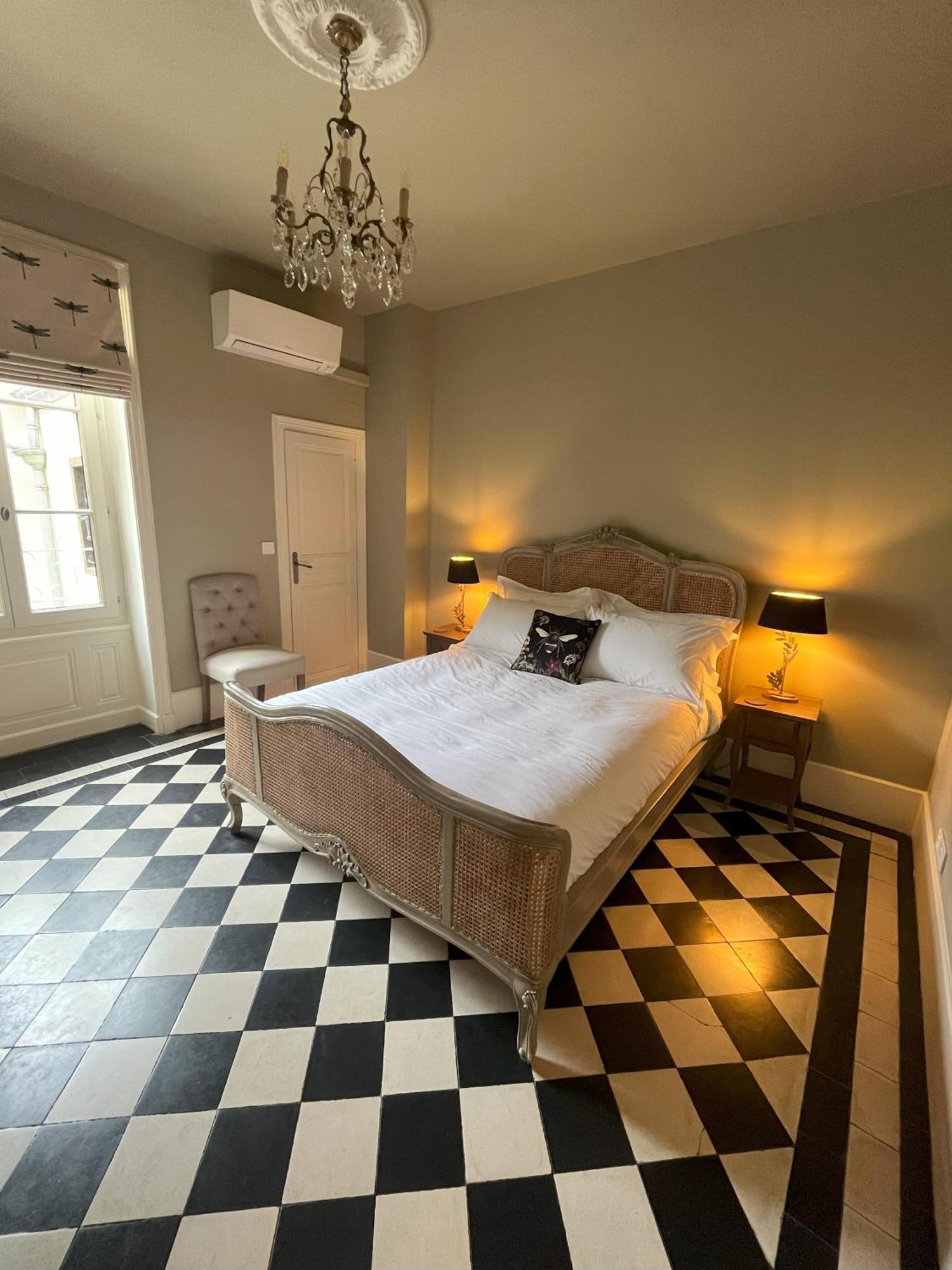 Bed and Breakfast Number 8 Meursault Exterior foto